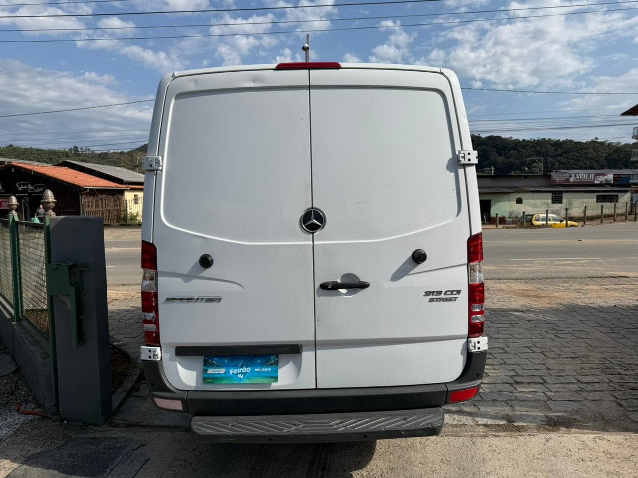 Mercedes-Benz Sprinter 313 Furgão Longo T. Alto Diesel thumbnail 4