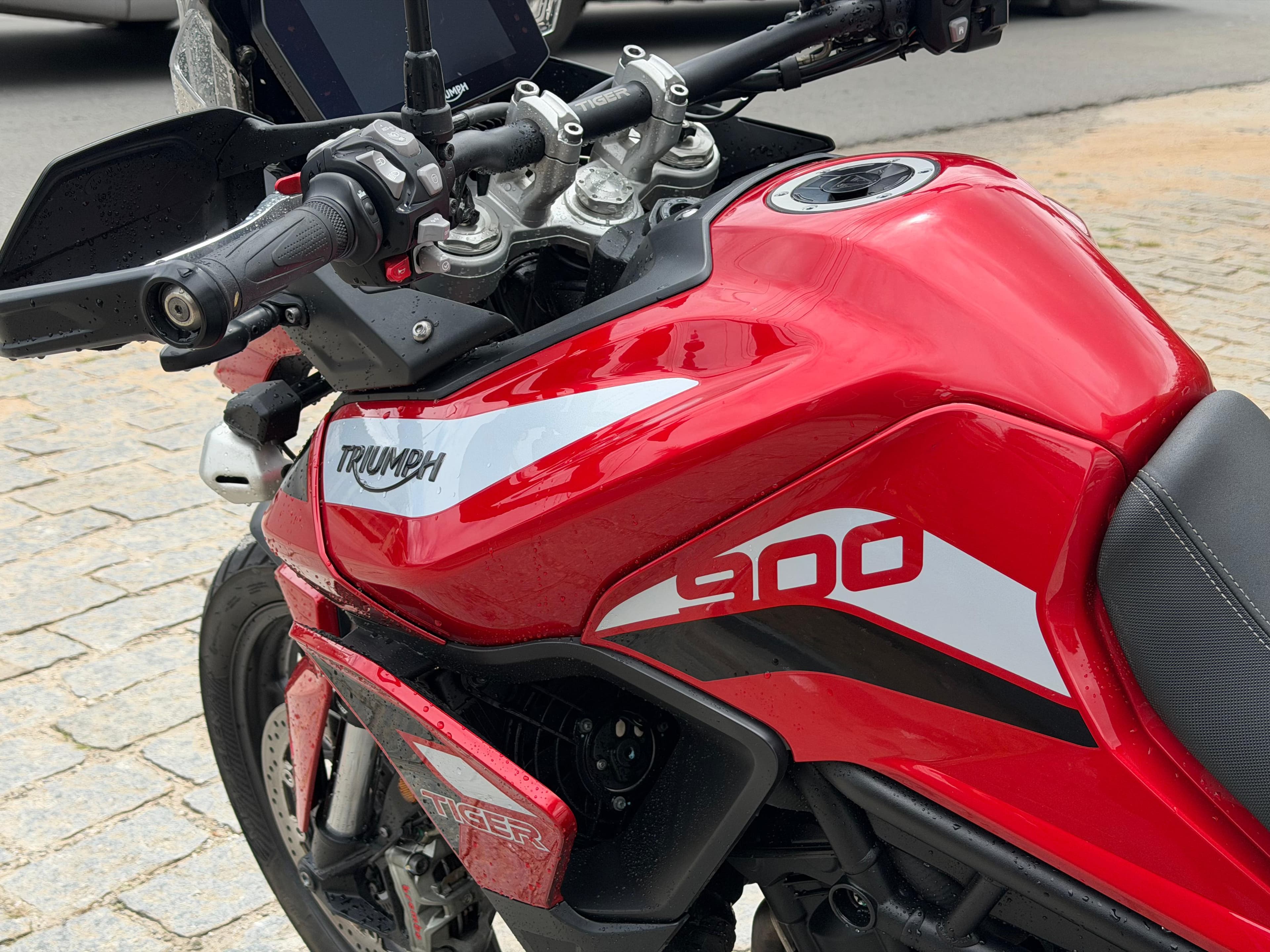 Triumph Tiger 900 GT PRO thumbnail 9